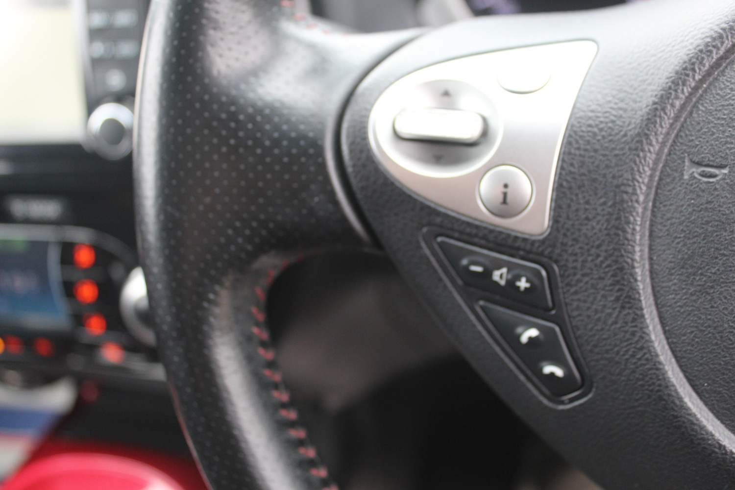 Used Nissan Juke 2015 for sale - 78098144: Photo 22