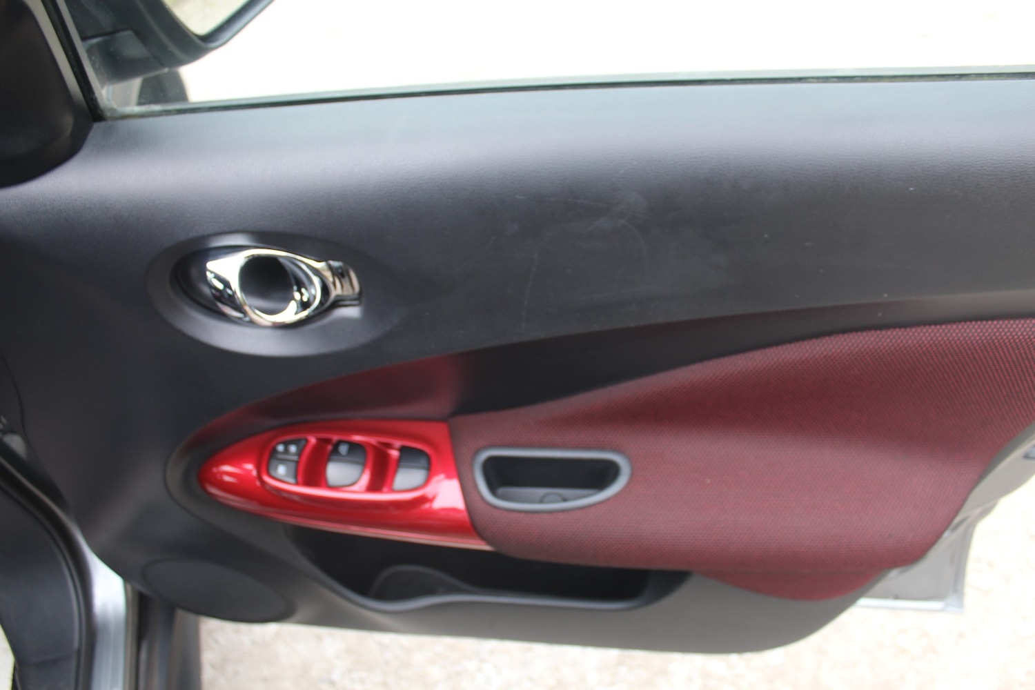 Used Nissan Juke 2015 for sale - 78098144: Photo 32