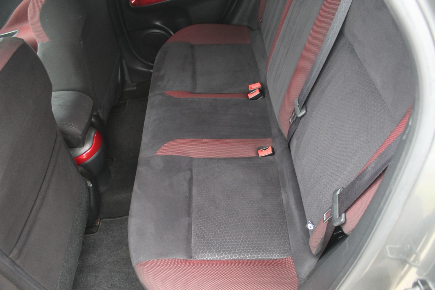 Used Nissan Juke 2015 for sale - 78098144: Photo 37