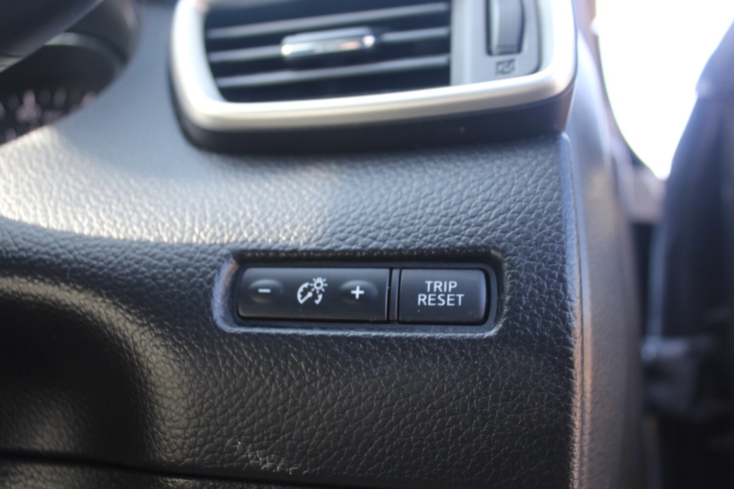 Used Nissan Qashqai 2015 for sale - 78155473: Photo 33