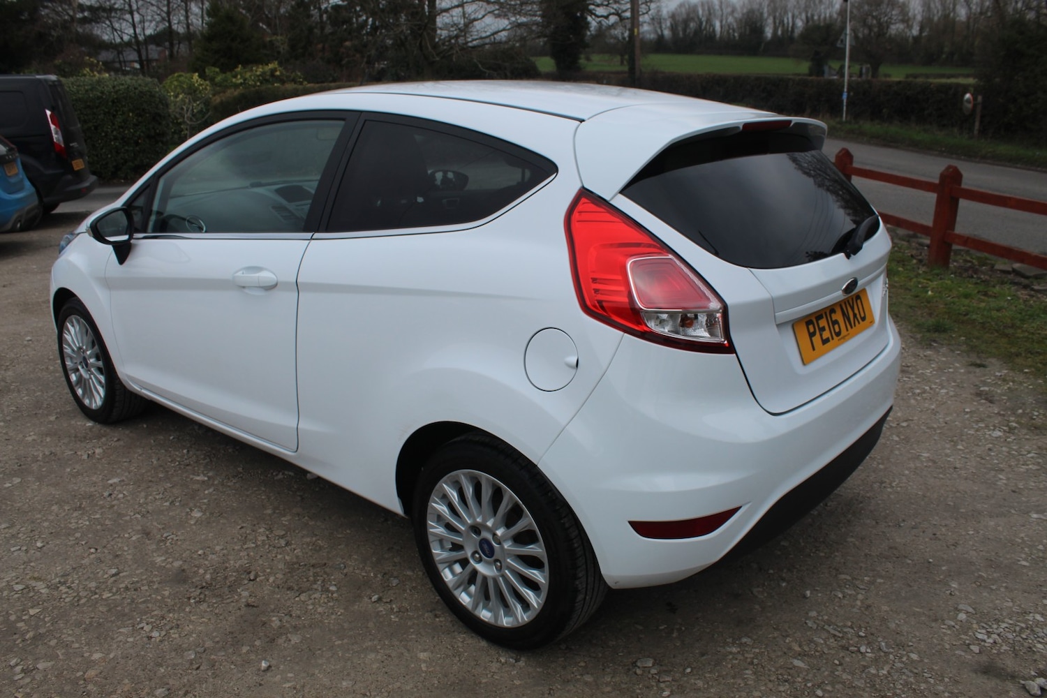Used Ford Fiesta 2016 for sale - 77822380: Photo 7