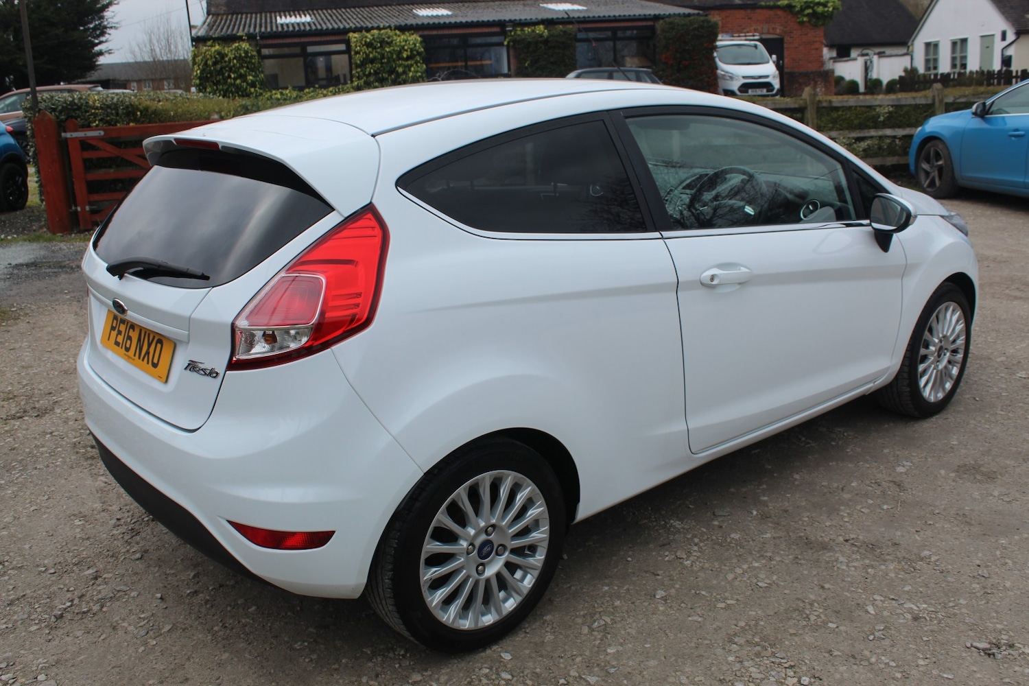 Used Ford Fiesta 2016 for sale - 77822380: Photo 9