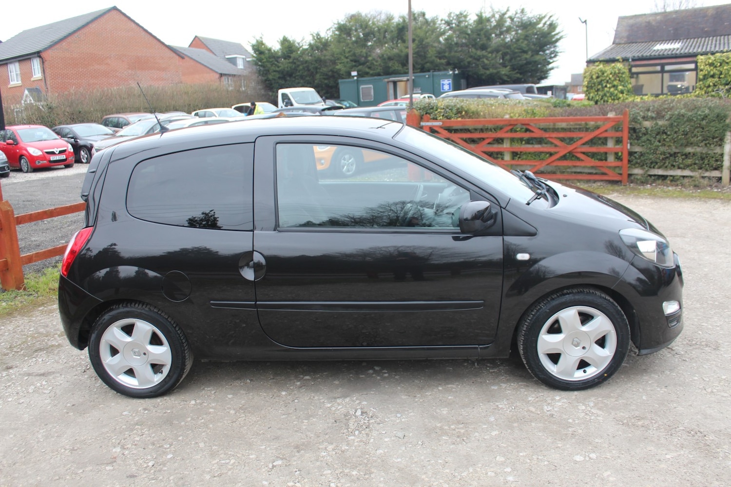 Used Renault Twingo 2014 for sale - 77595273: Photo 8