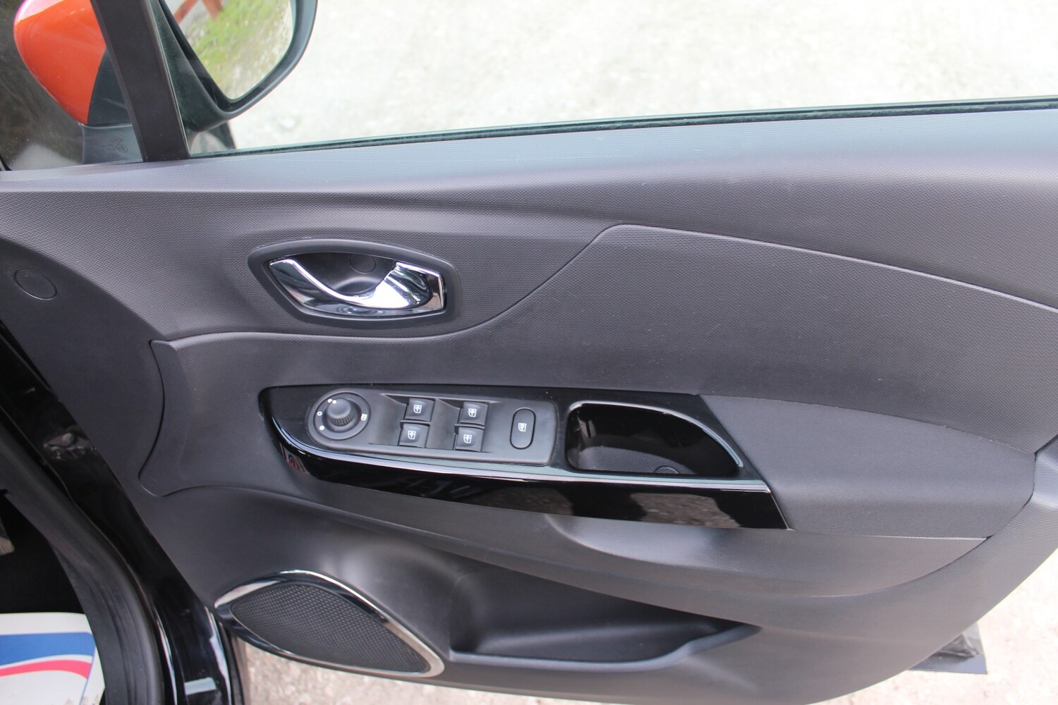 Used Renault Captur 2015 for sale - 78025727: Photo 22