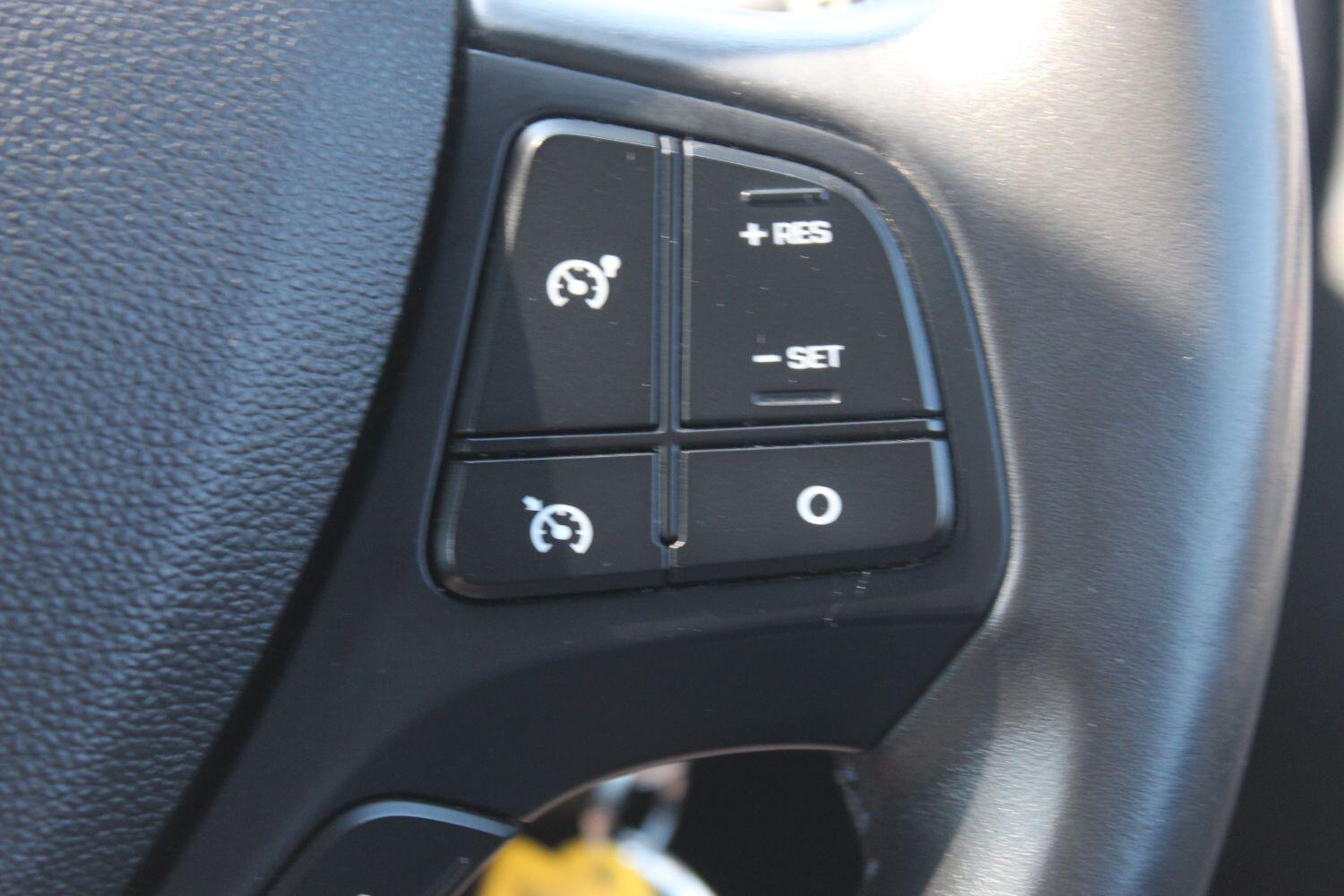 Used Hyundai i10 2018 for sale - 76583319: Photo 10