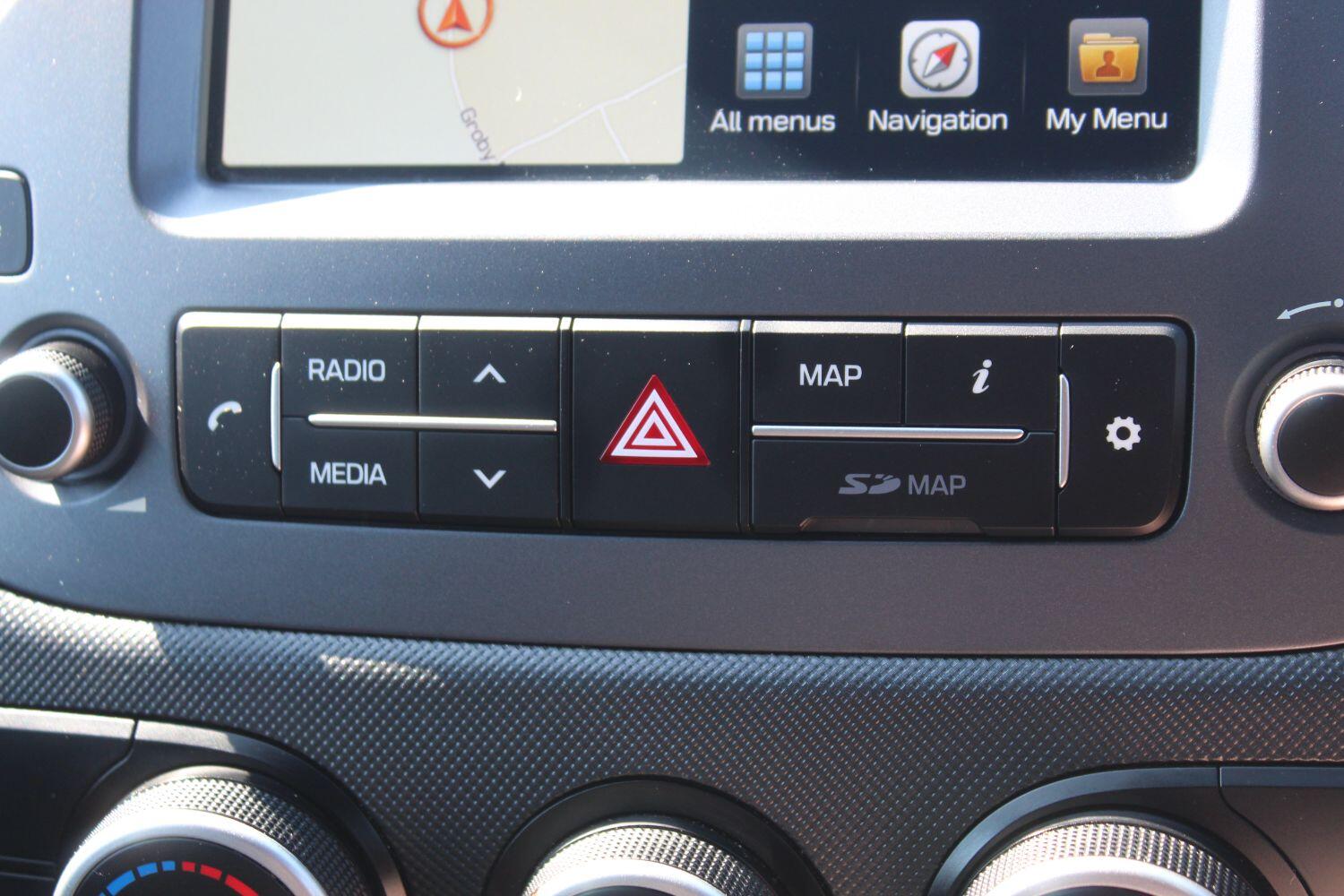 Used Hyundai i10 2018 for sale - 76583319: Photo 29