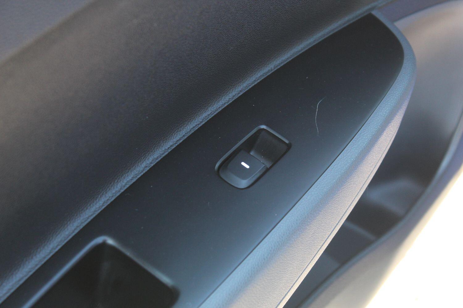 Used Hyundai i10 2018 for sale - 76583319: Photo 31