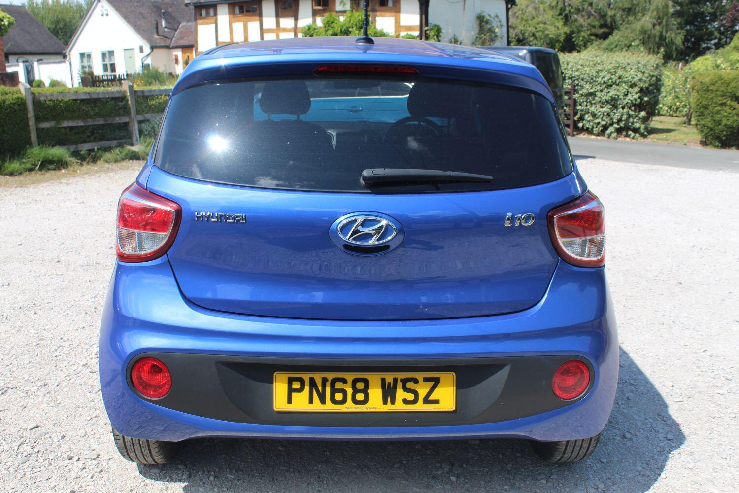 Used Hyundai i10 2018 for sale - 76583319: Photo 6