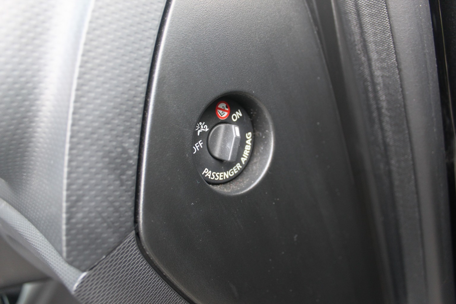 Used Renault Captur 2015 for sale - 77656276: Photo 13