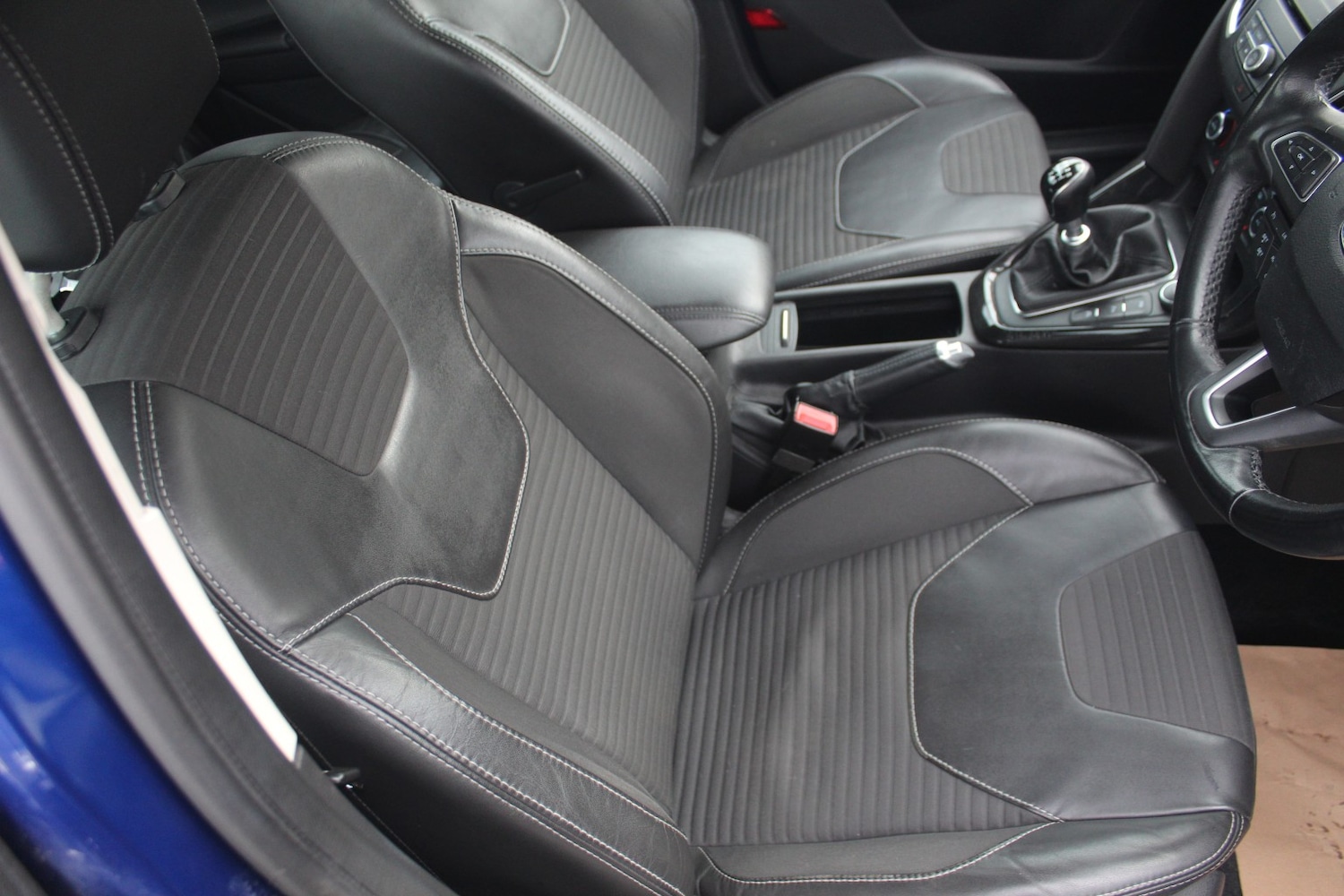 Used Ford Focus 2015 for sale - 76605802: Photo 21