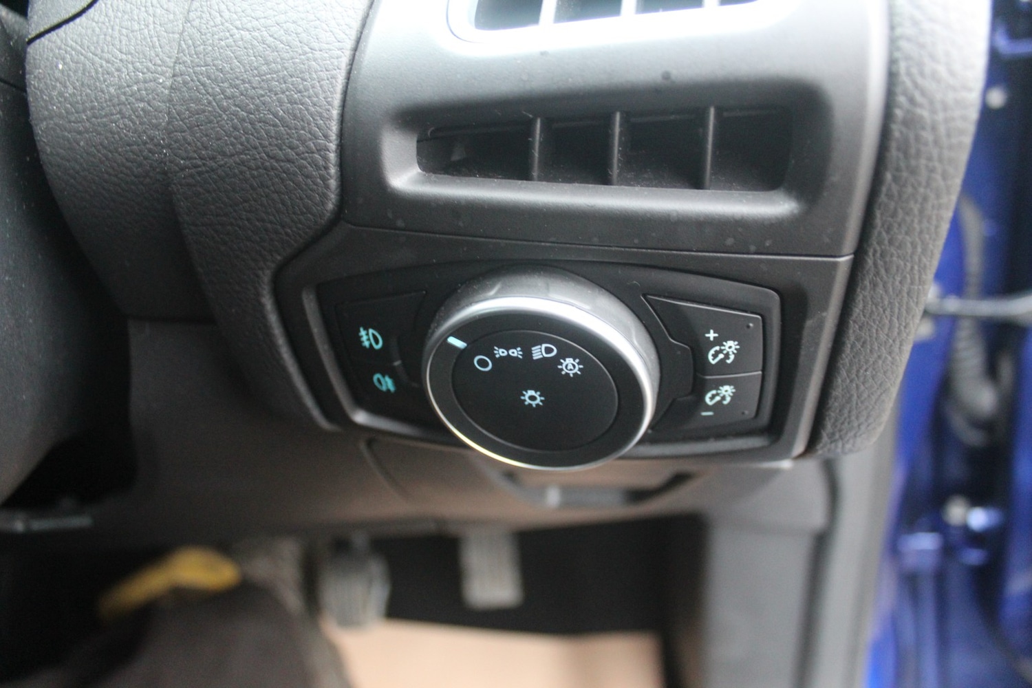 Used Ford Focus 2015 for sale - 76605802: Photo 31