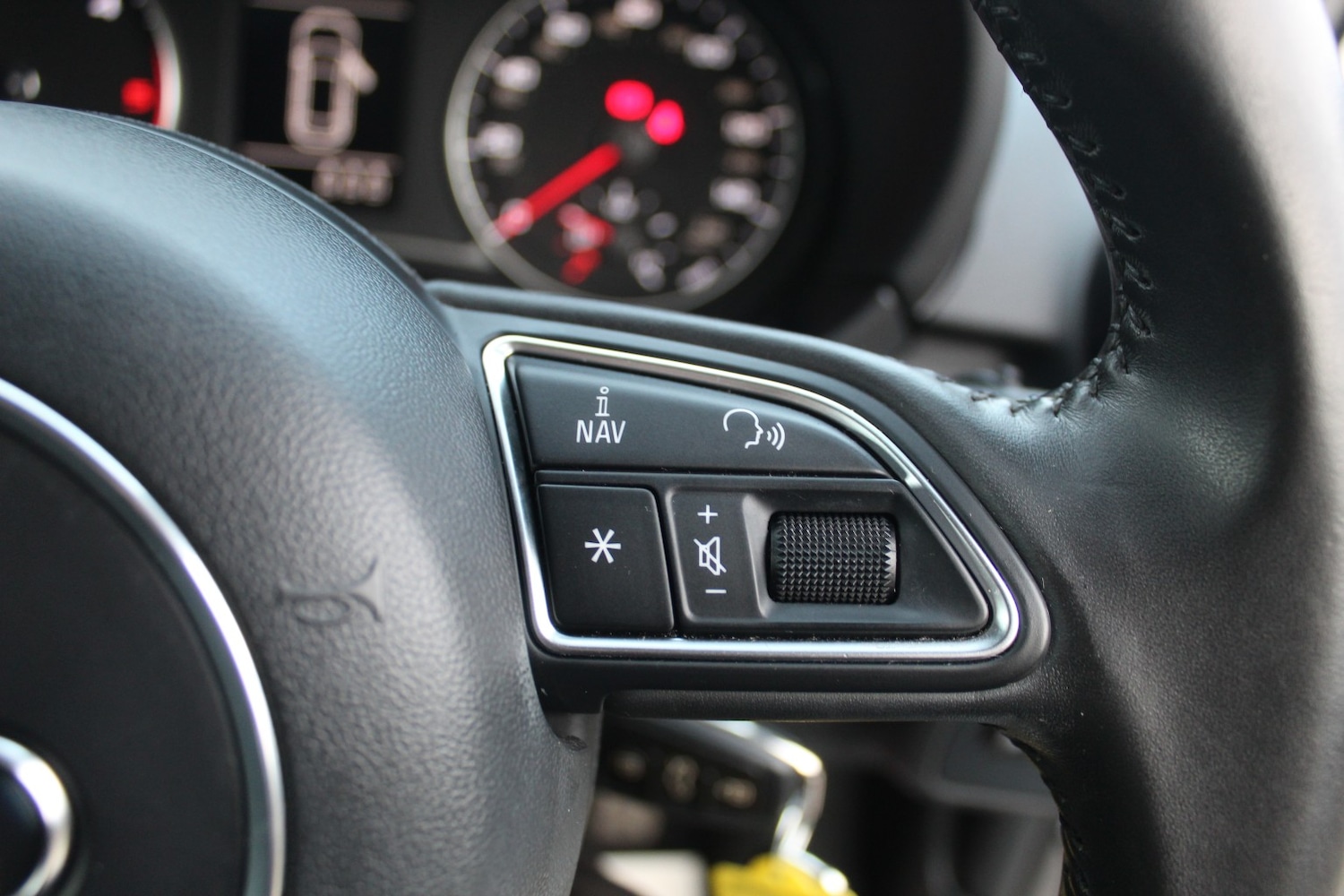 Used Audi A1 2012 for sale - 77474825: Photo 11