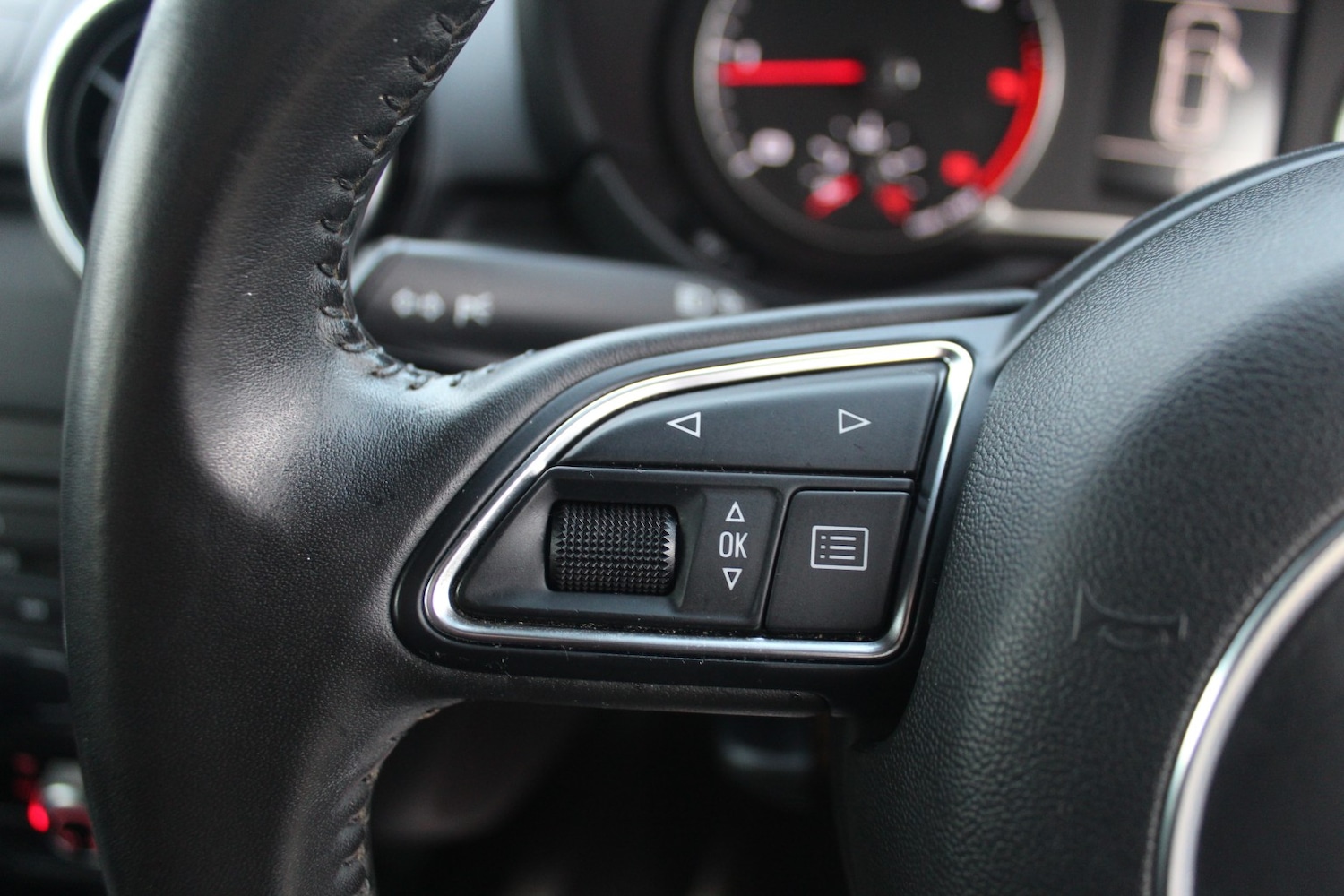 Used Audi A1 2012 for sale - 77474825: Photo 12