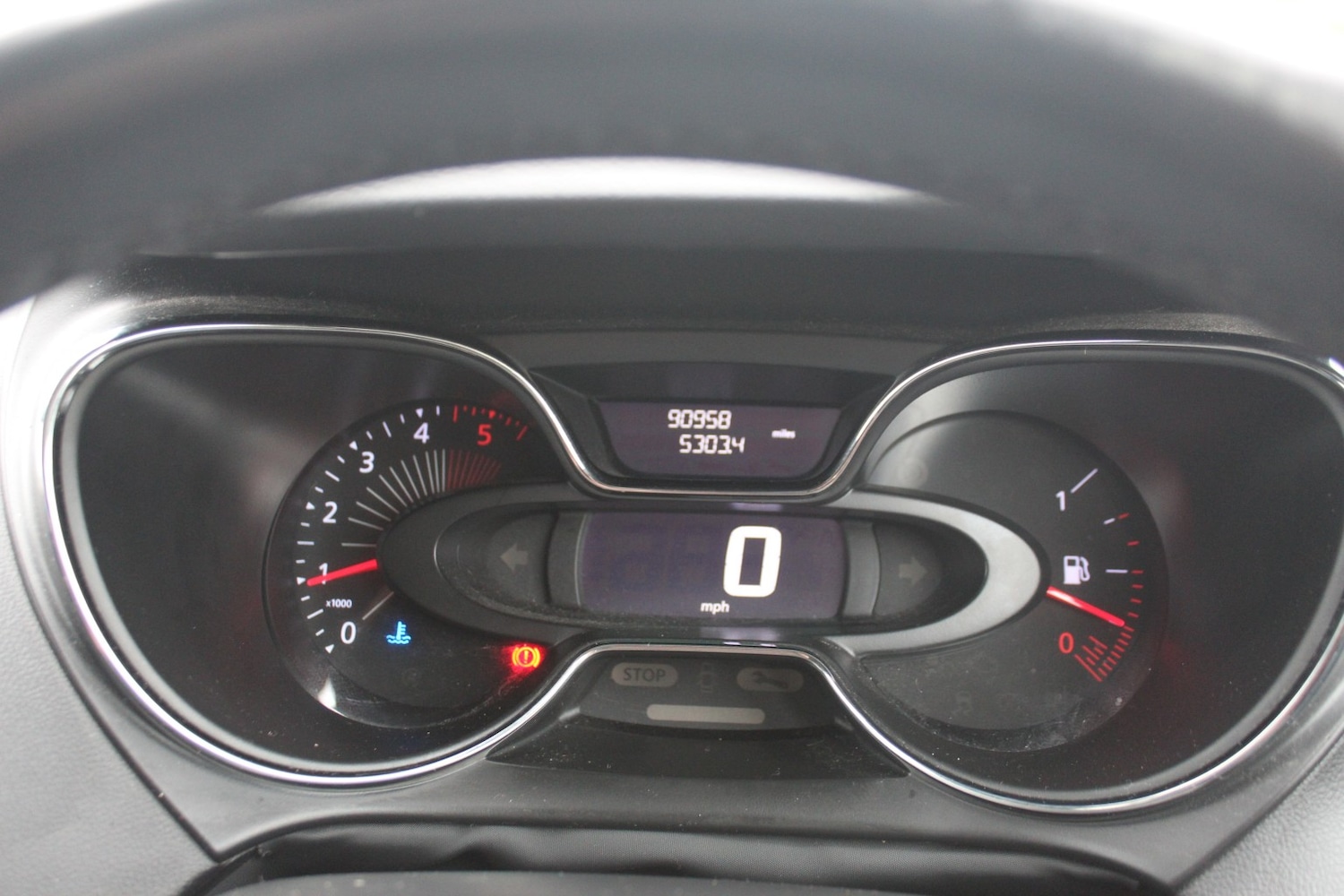 Used Renault Captur 2016 for sale - 77632512: Photo 16