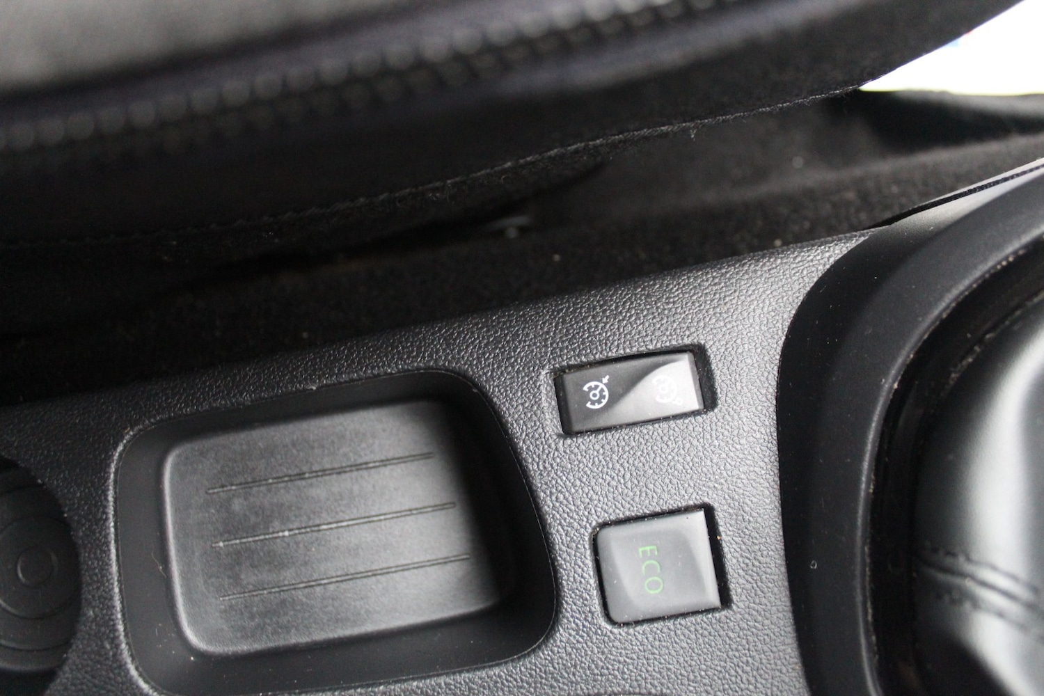 Used Renault Captur 2016 for sale - 77632512: Photo 19