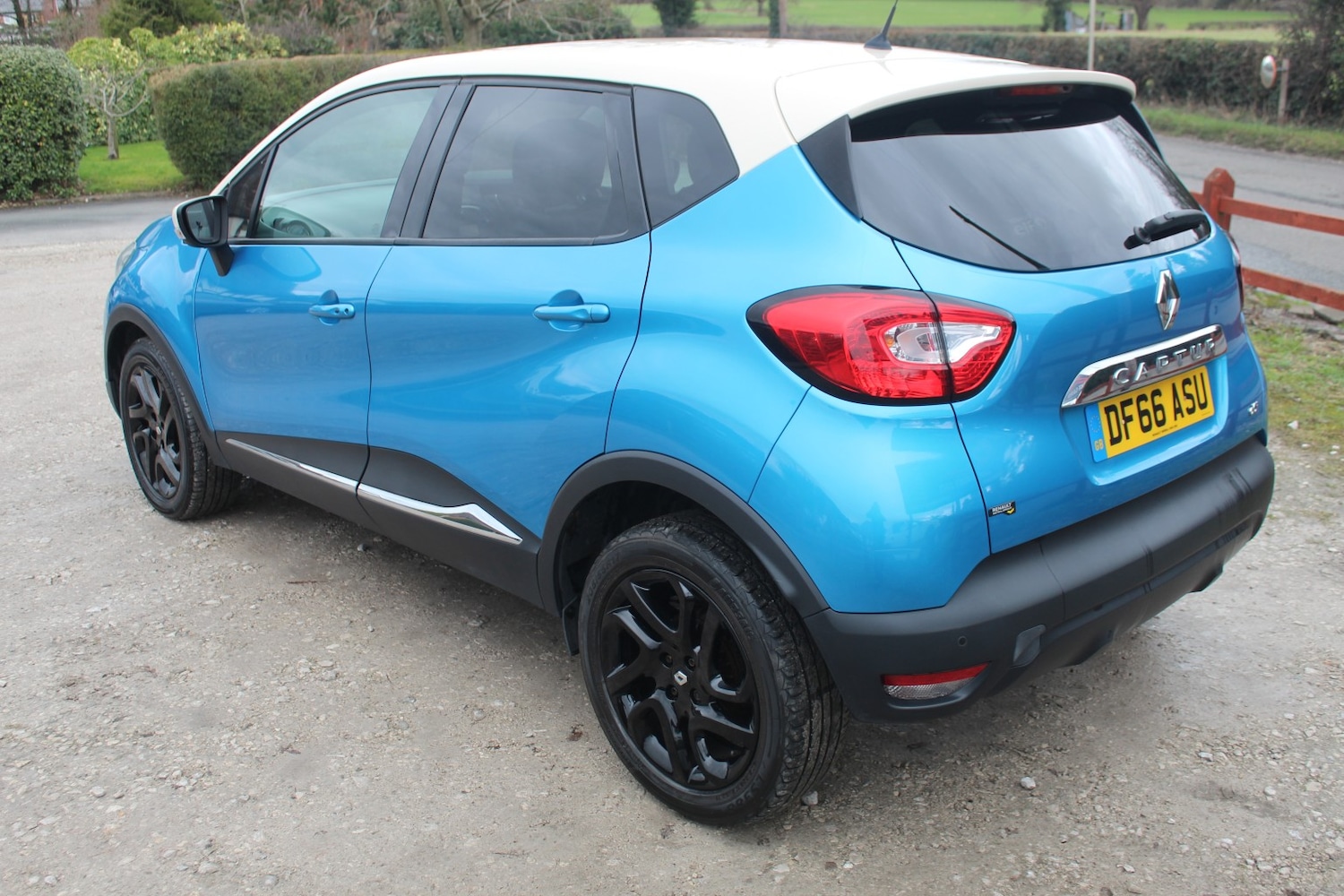 Used Renault Captur 2016 for sale - 77632512: Photo 8