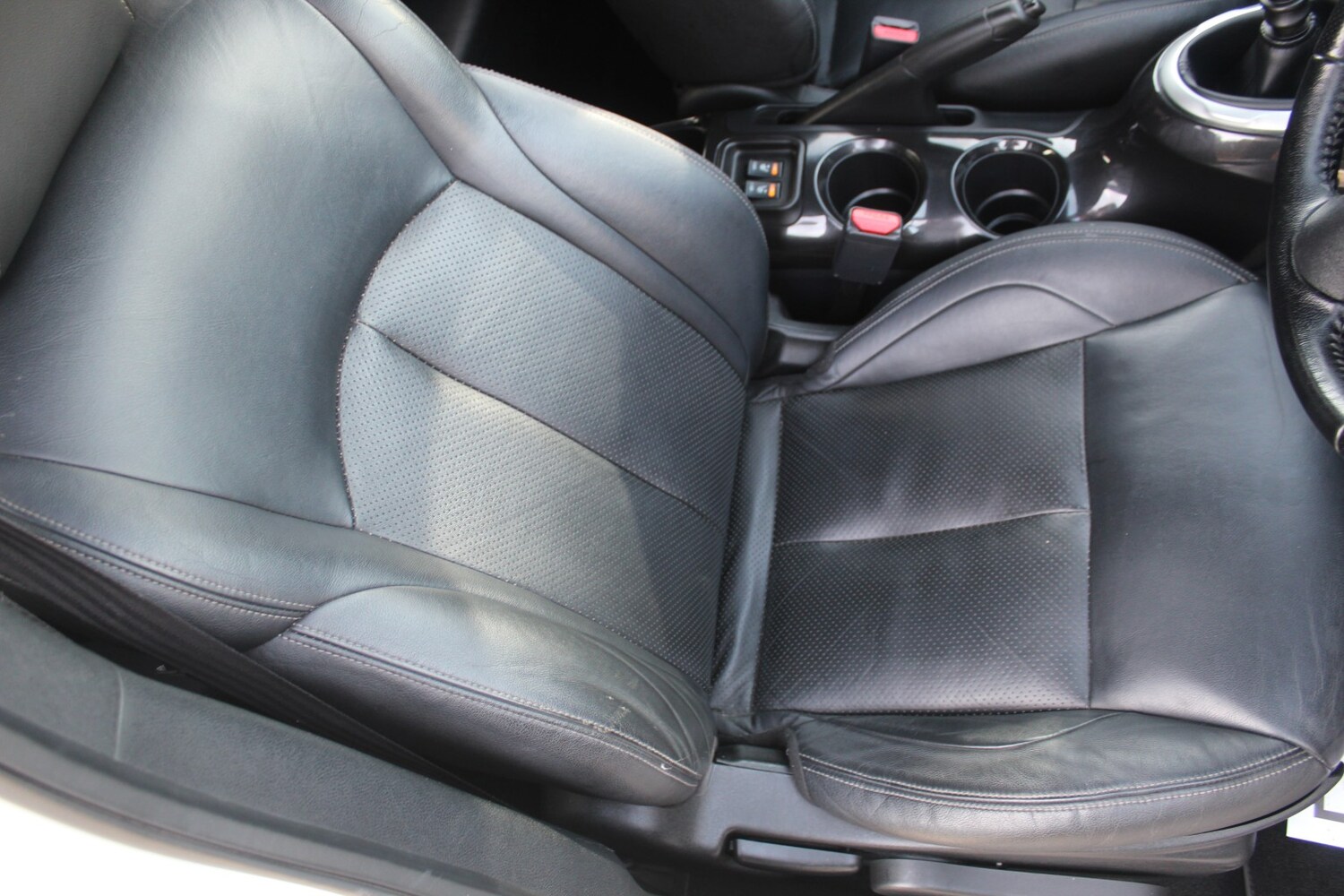 Used Nissan Juke 2014 for sale - 77632515: Photo 25