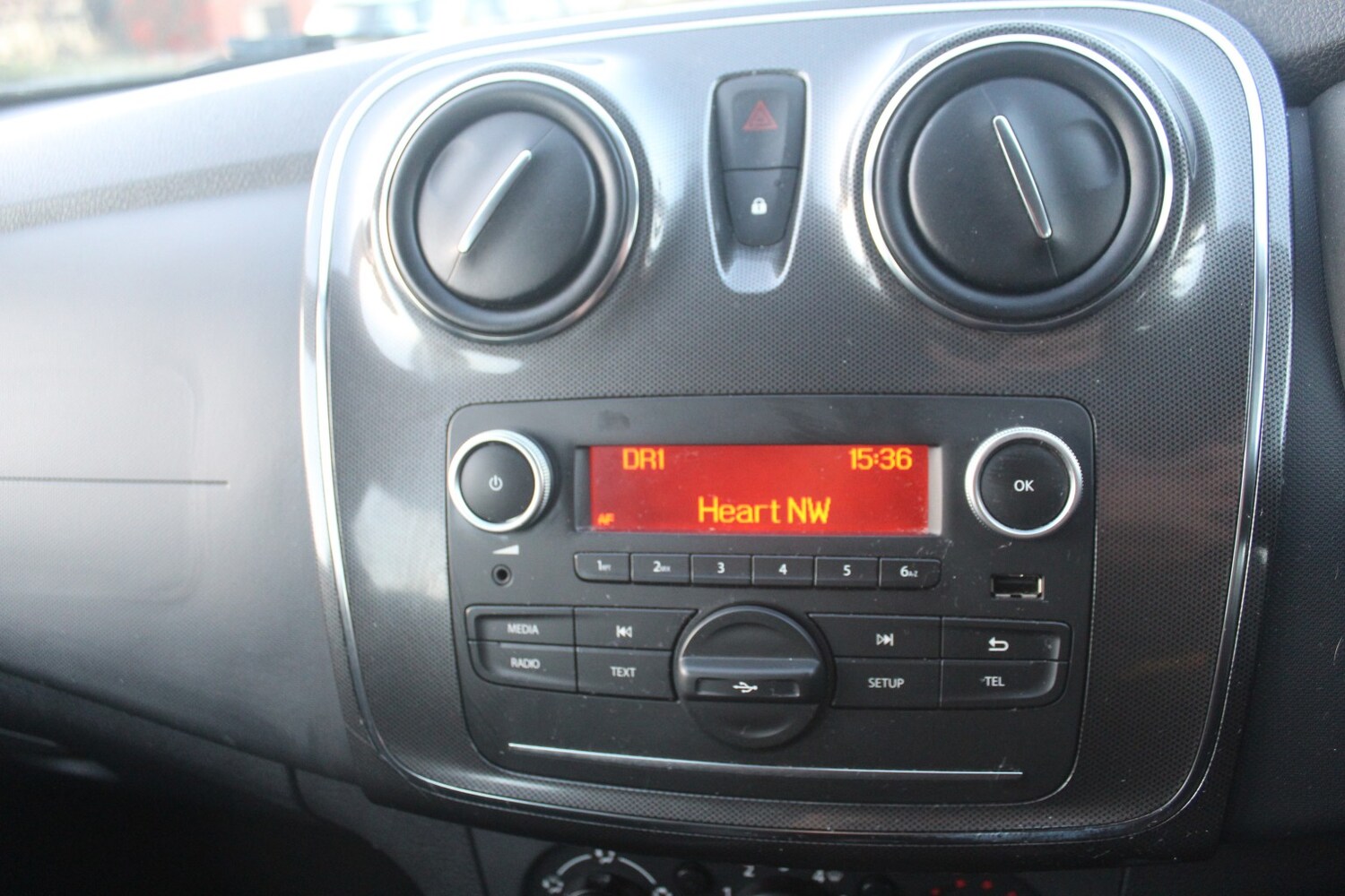 Used Dacia Sandero Stepway 2018 for sale - 76699207: Photo 10