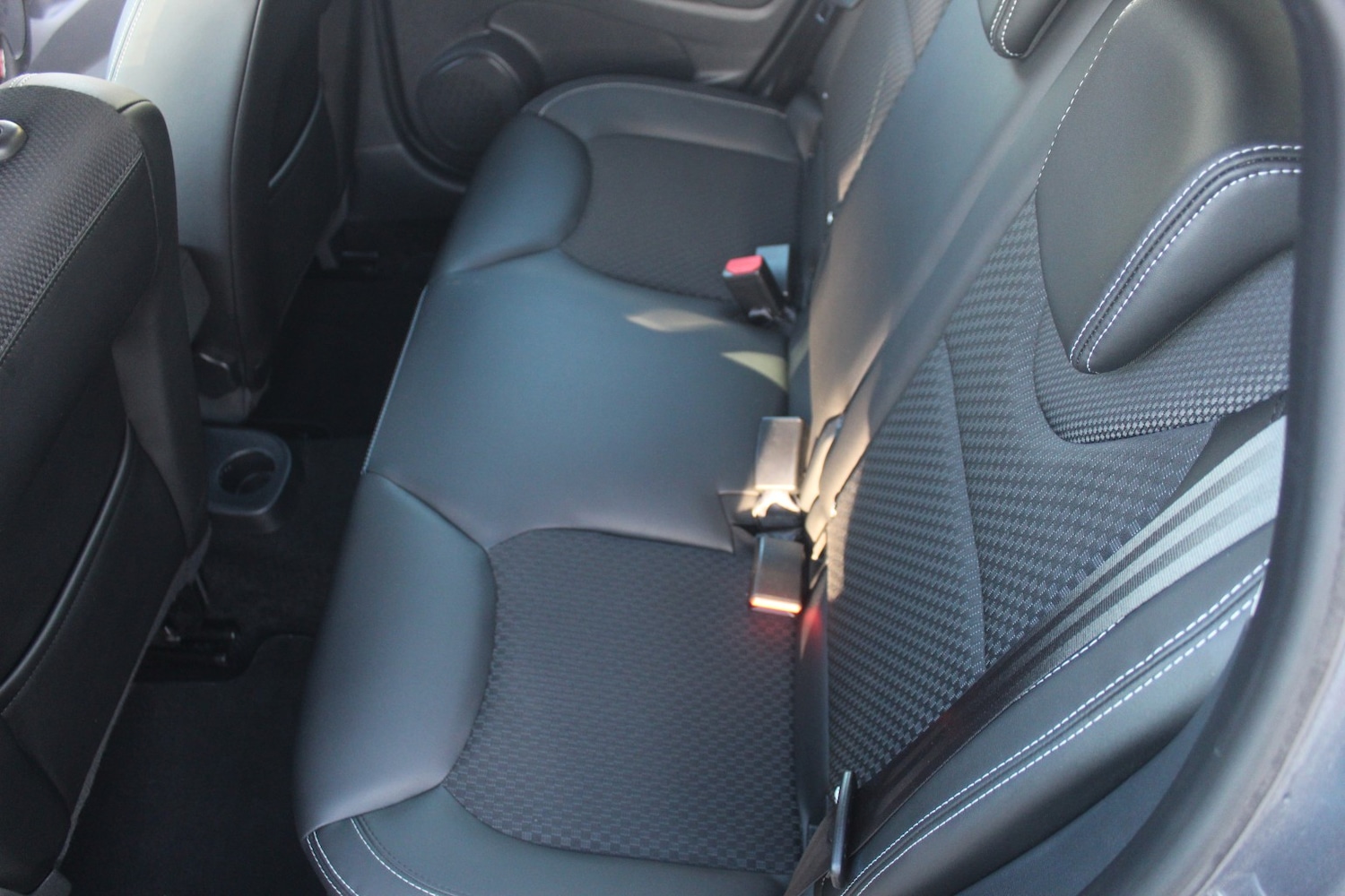 Used Renault Clio 2017 for sale - 77349782: Photo 32