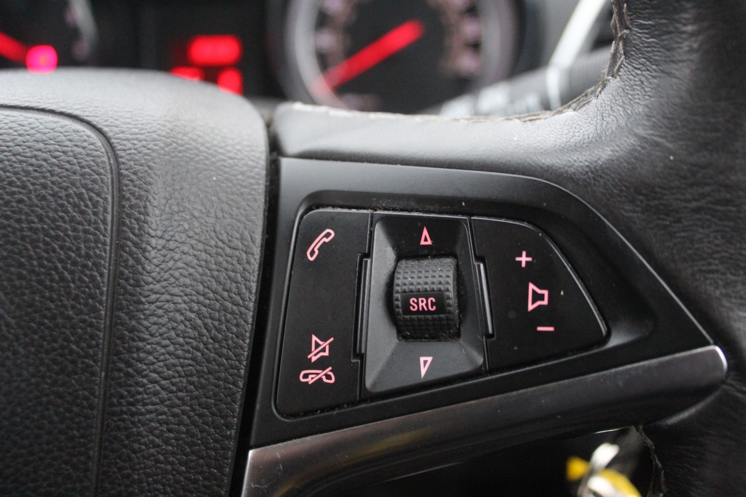 Used Vauxhall Mokka 2016 for sale - 77038865: Photo 18