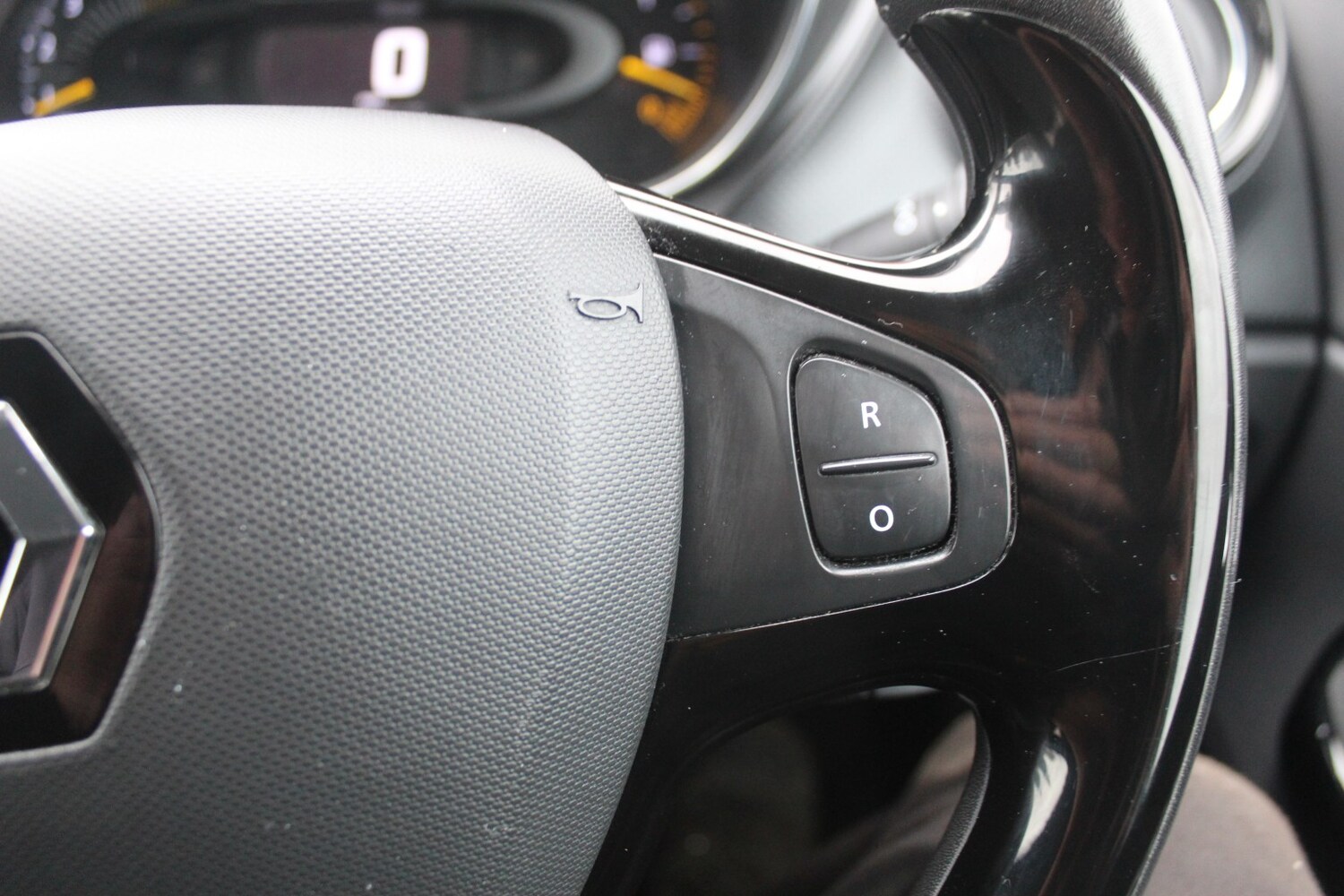 Used Renault Captur 2014 for sale - 77342561: Photo 13