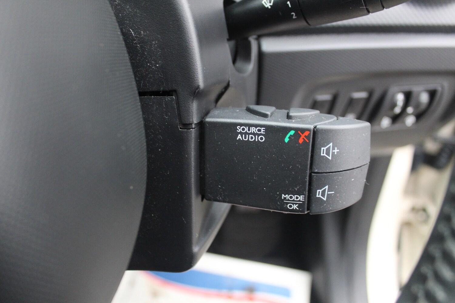 Used Renault Captur 2014 for sale - 77342561: Photo 21