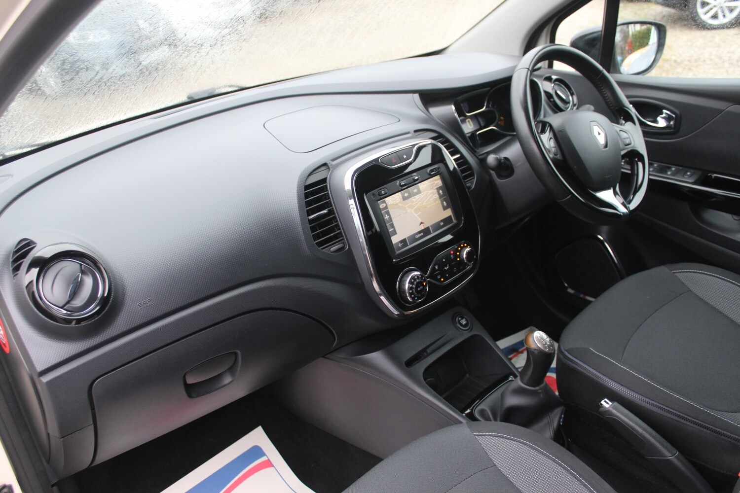 Used Renault Captur 2014 for sale - 77342561: Photo 28