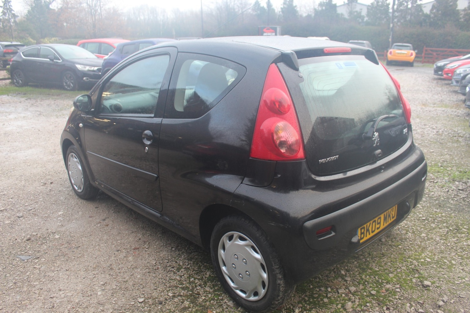 Used Peugeot 107 2009 for sale - 76845018: Photo 4