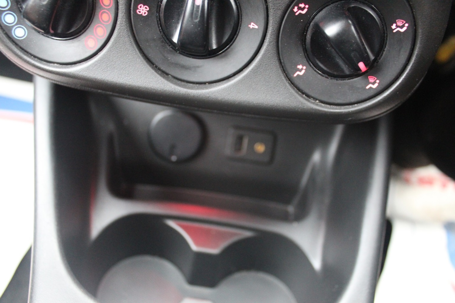 Used Vauxhall Corsa 2015 for sale - 76591576: Photo 20