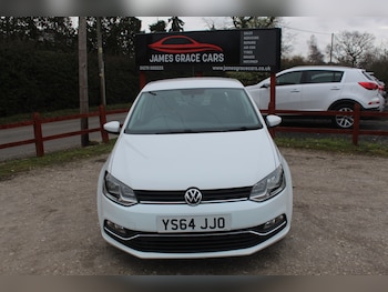 Used Volkswagen Polo 2015 for sale - 77595302: Photo