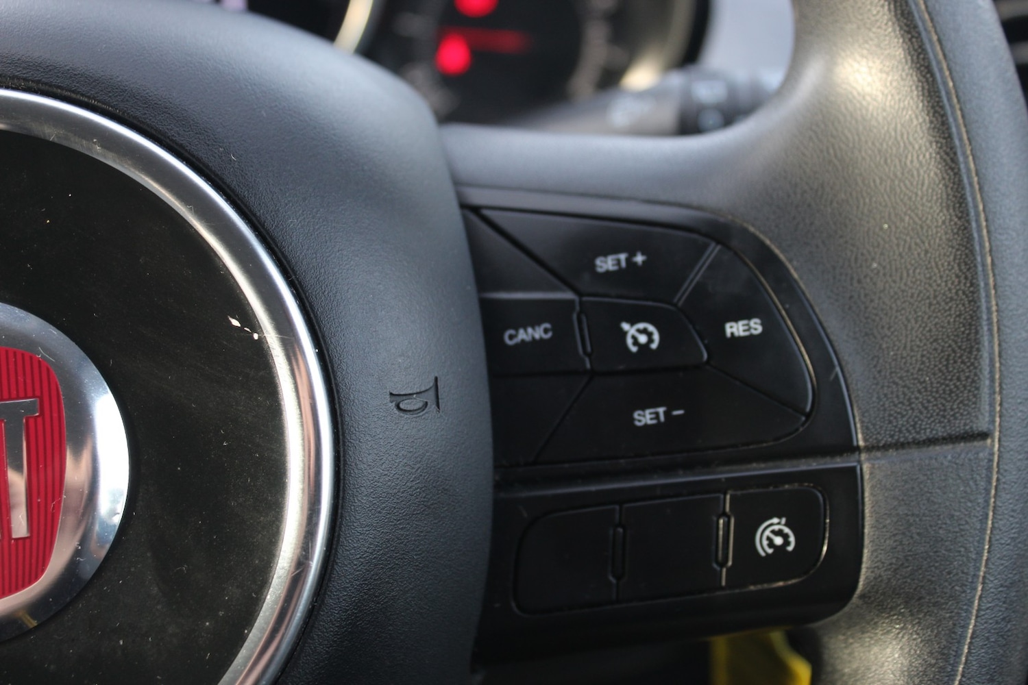 Used Fiat 500X 2016 for sale - 77349783: Photo 16