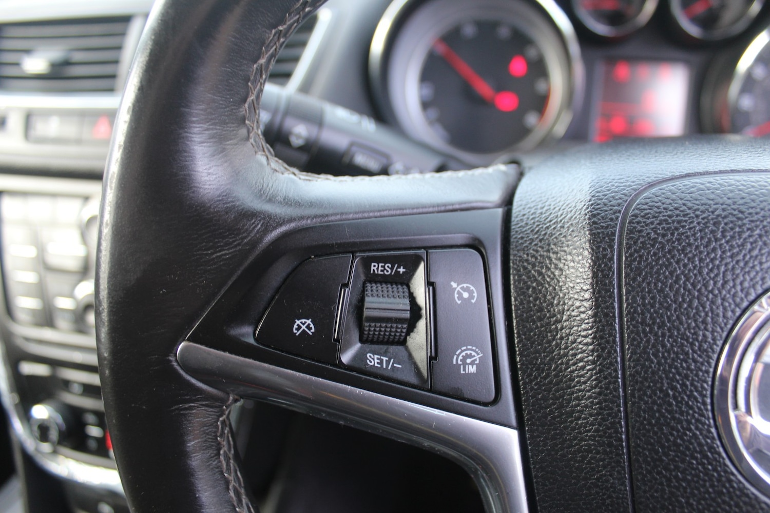 Used Vauxhall Mokka 2015 for sale - 77395148: Photo 15