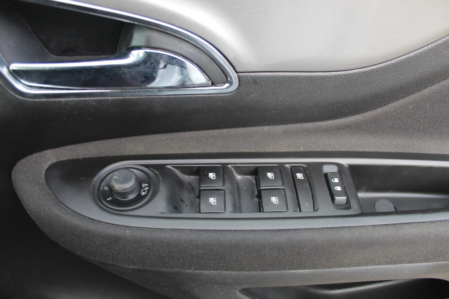 Used Vauxhall Mokka 2015 for sale - 77395148: Photo 23