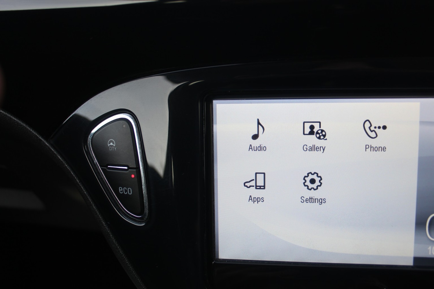 Used Vauxhall Corsa 2015 for sale - 77629078: Photo 14