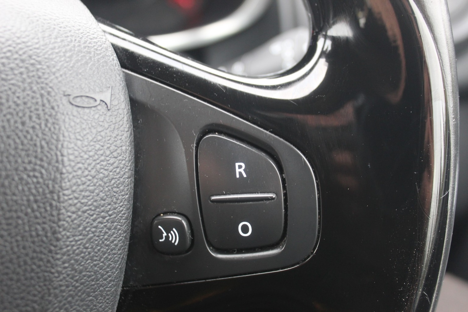 Used Renault Clio 2016 for sale - 76605767: Photo 14