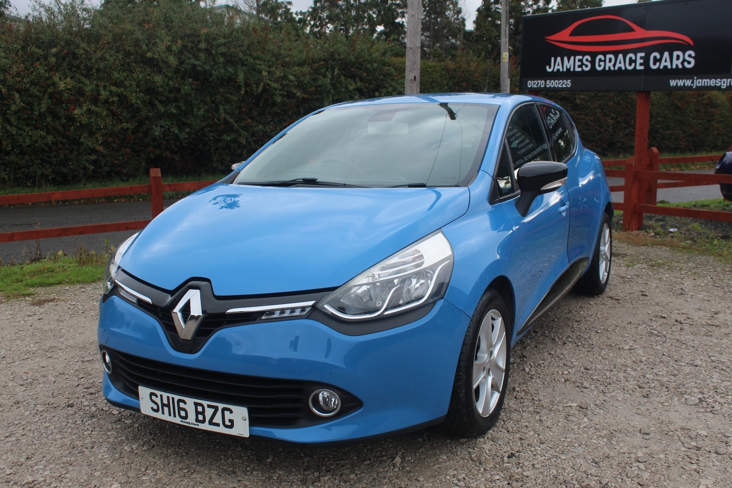 Used Renault Clio 2016 for sale - 76605767: Photo 3