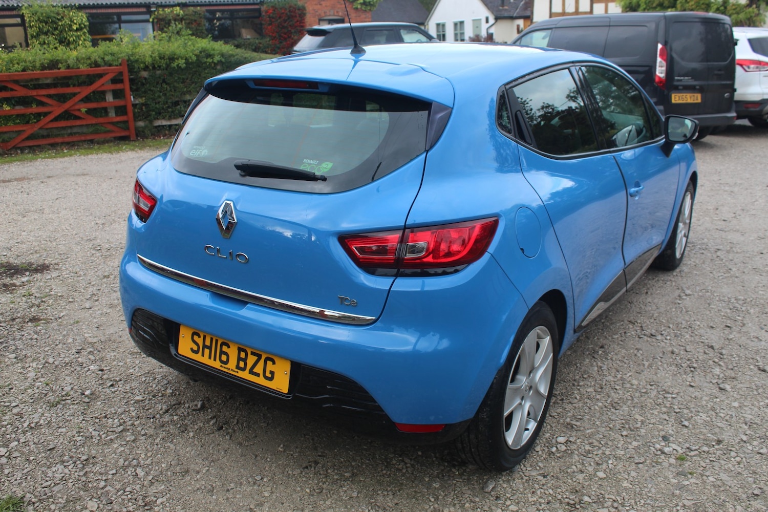 Used Renault Clio 2016 for sale - 76605767: Photo 5