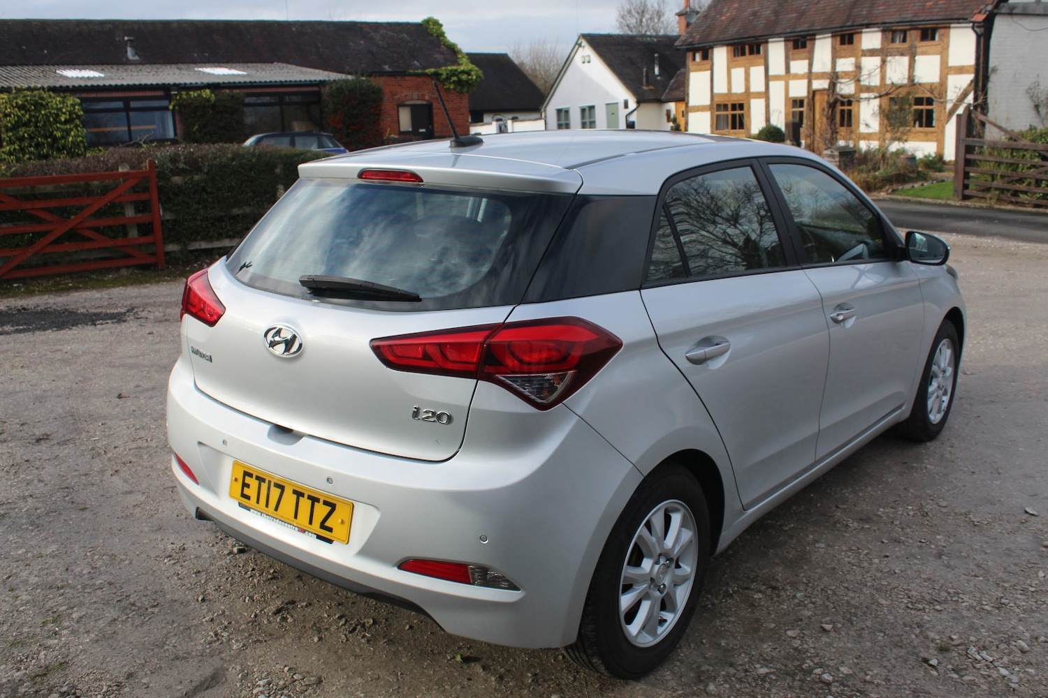 Used Hyundai i20 2017 for sale - 77395217: Photo 5