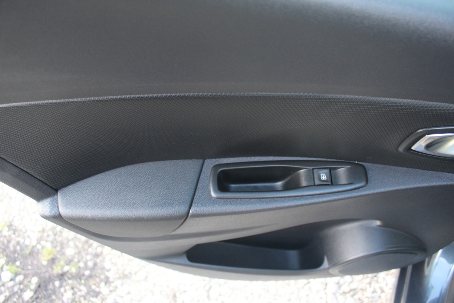 Used Renault Clio 2017 for sale - 76605669: Photo 30