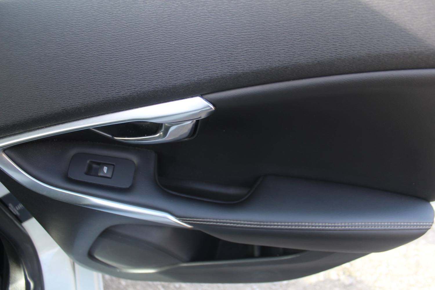 Used Volvo V40 2014 for sale - 78045514: Photo 27