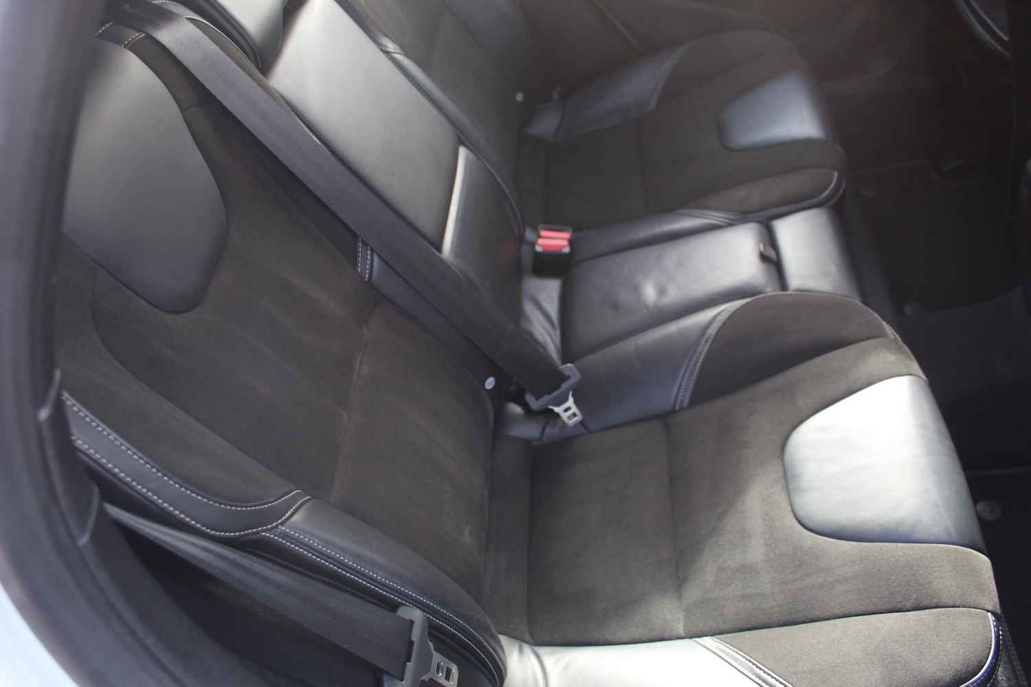 Used Volvo V40 2014 for sale - 78045514: Photo 28