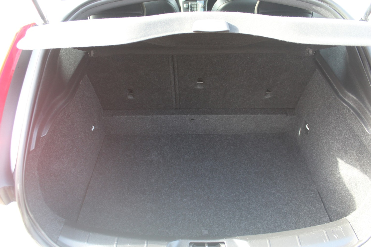 Used Volvo V40 2014 for sale - 78045514: Photo 29