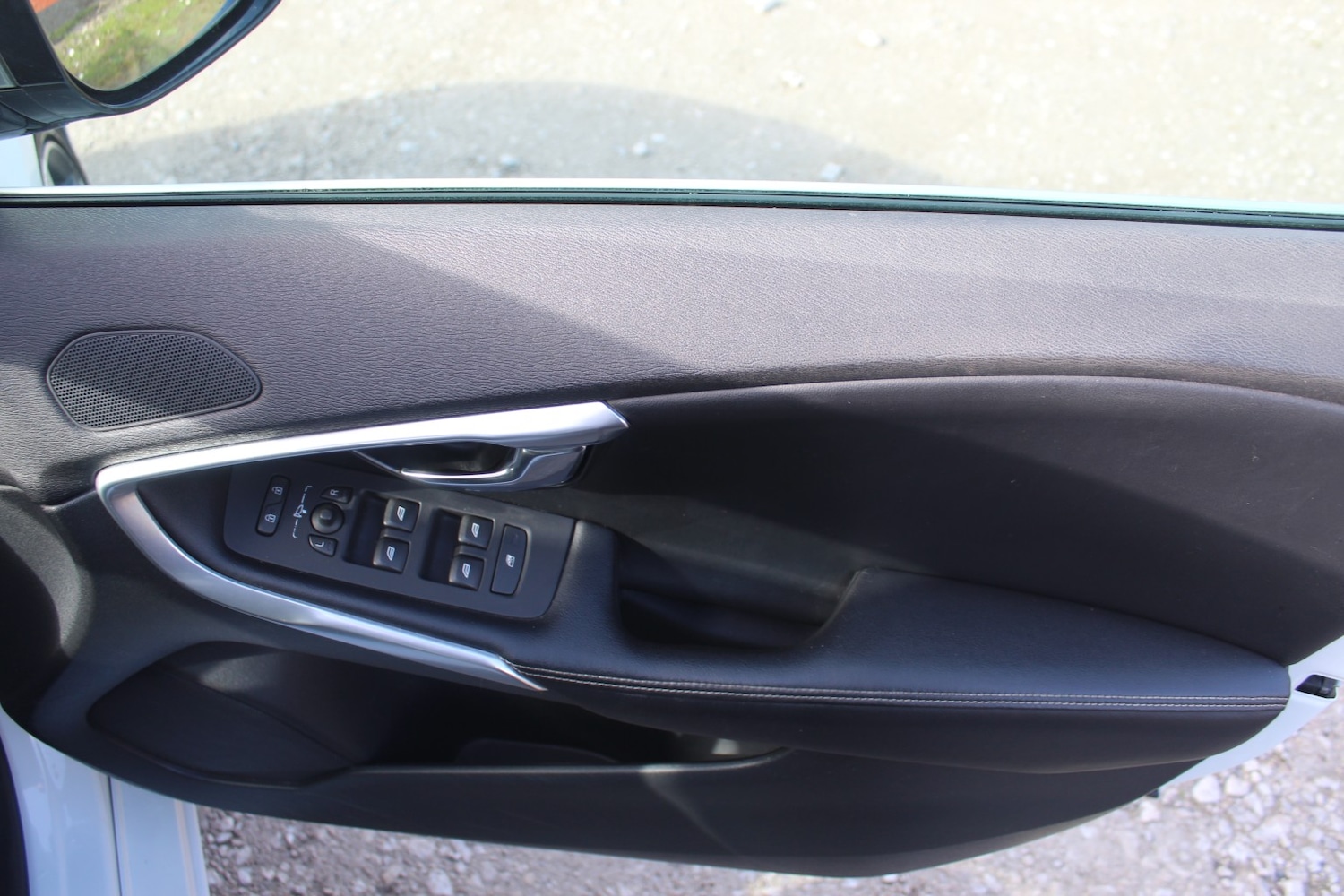 Used Volvo V40 2014 for sale - 78045514: Photo 36