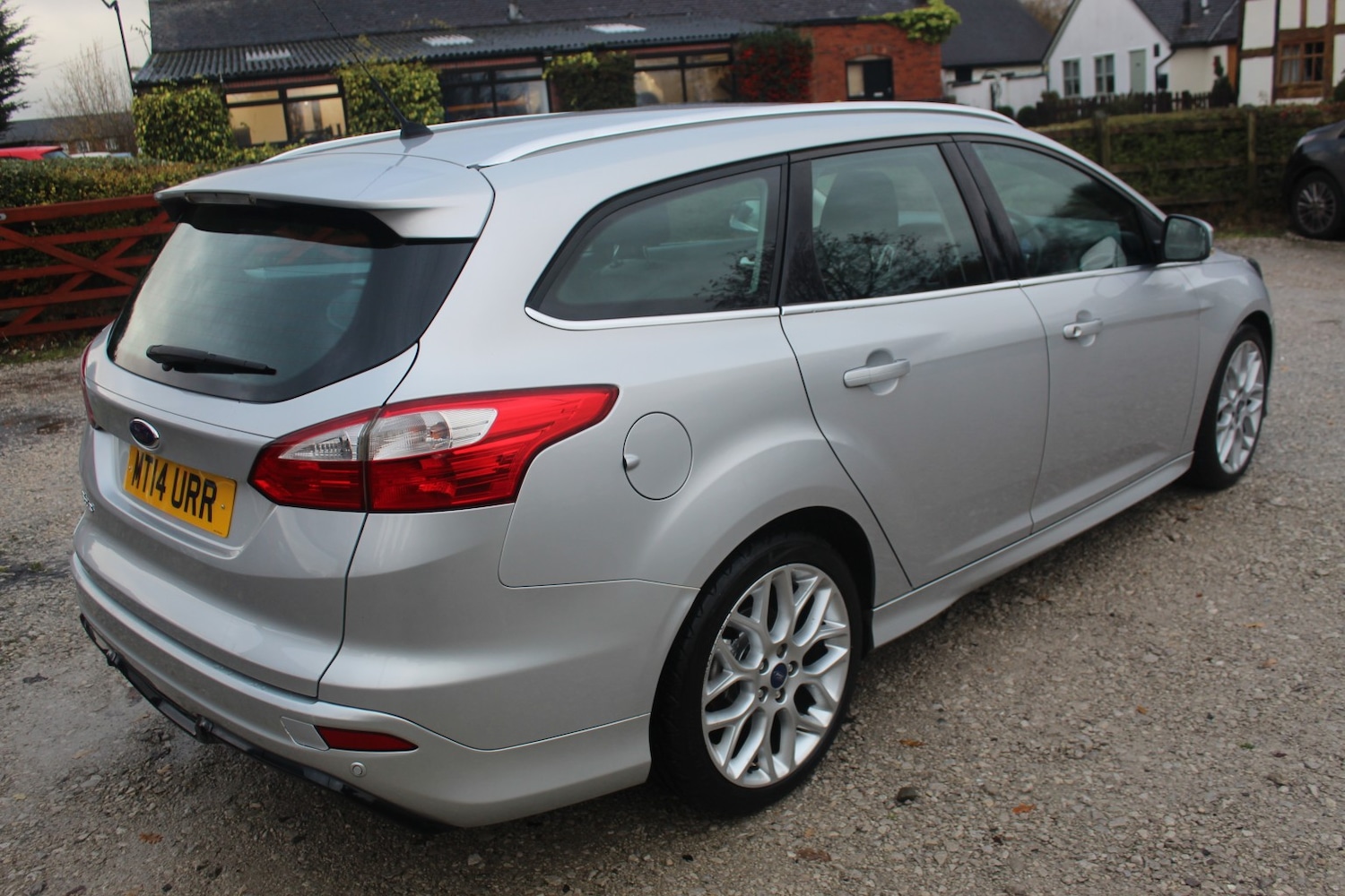 Used Ford Focus 2014 for sale - 76848725: Photo 9