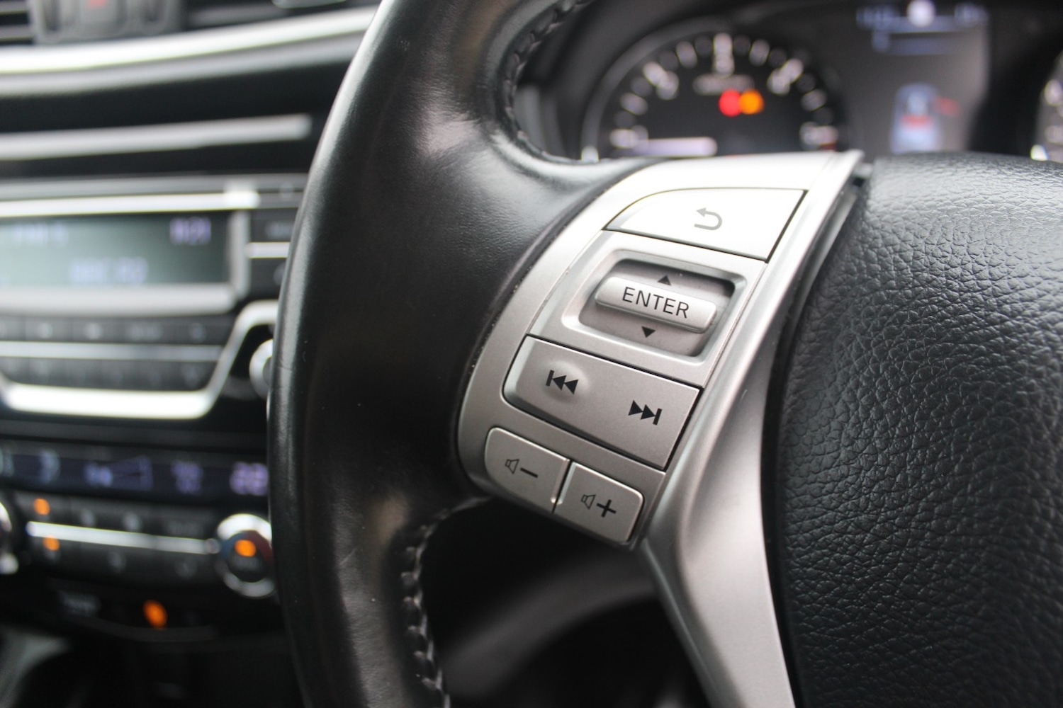 Used Nissan Qashqai 2014 for sale - 76605941: Photo 14