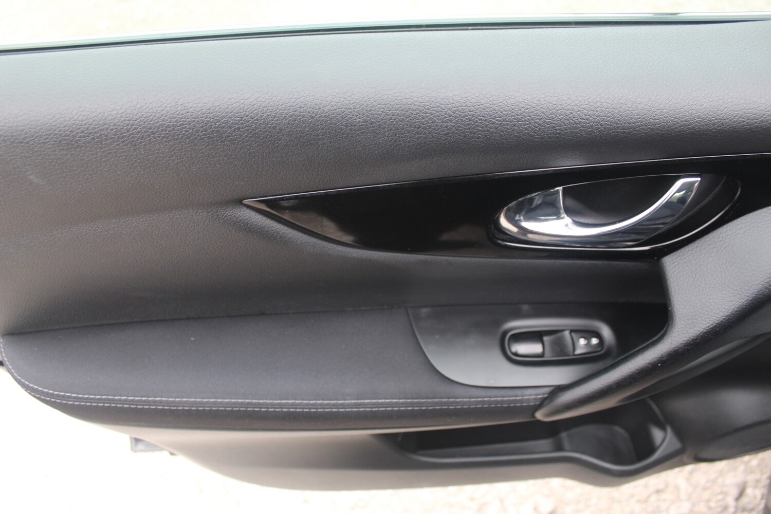 Used Nissan Qashqai 2014 for sale - 76605941: Photo 32