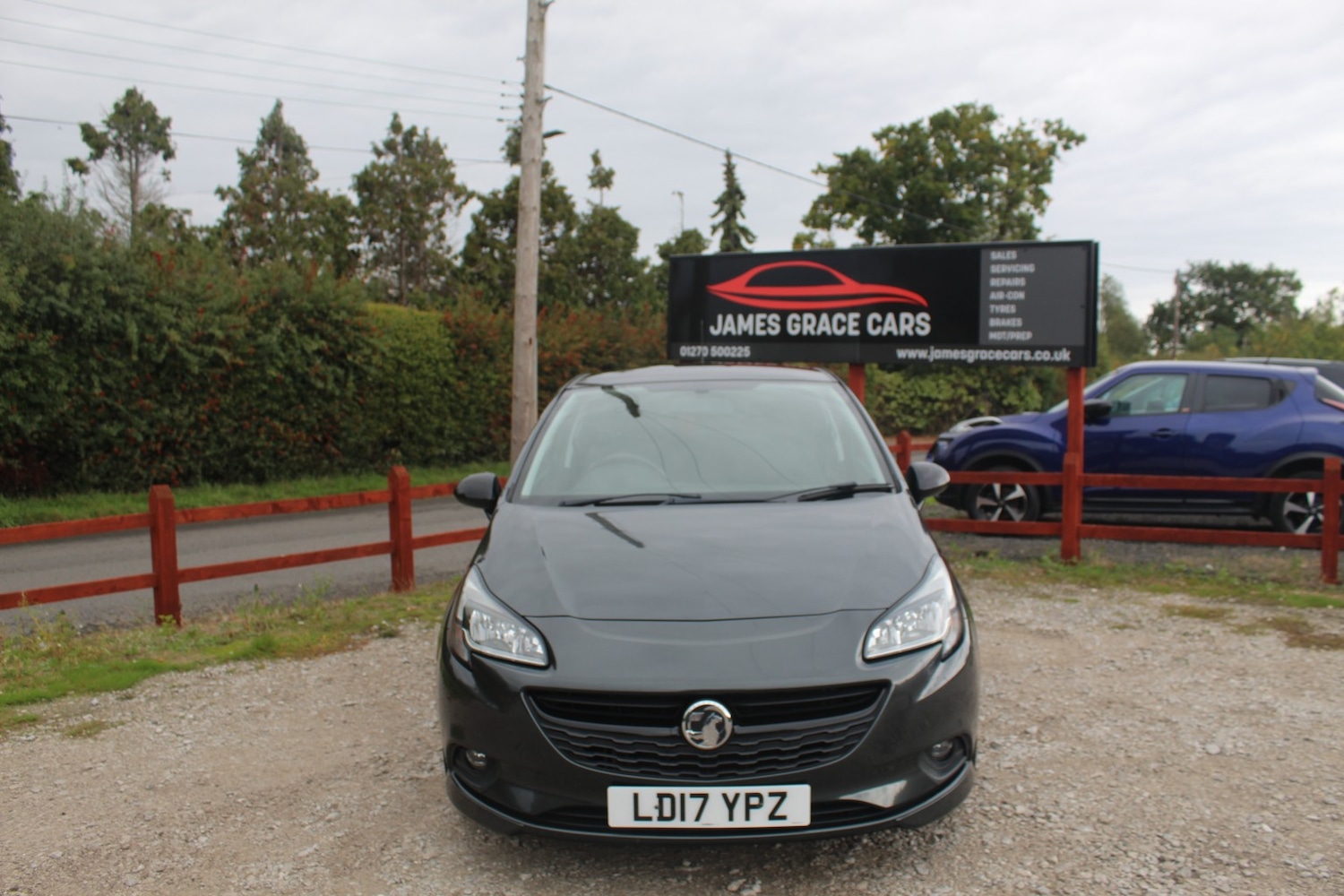 Used Vauxhall Corsa 2017 for sale - 76605774: Photo 2