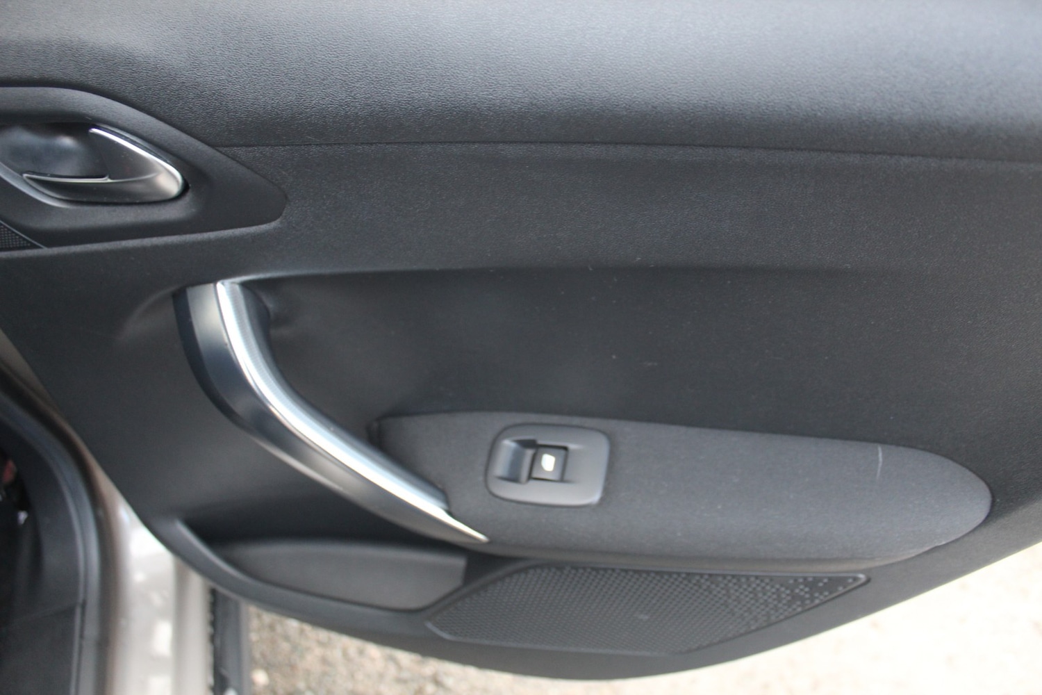 Used Peugeot 2008 2014 for sale - 76974274: Photo 28