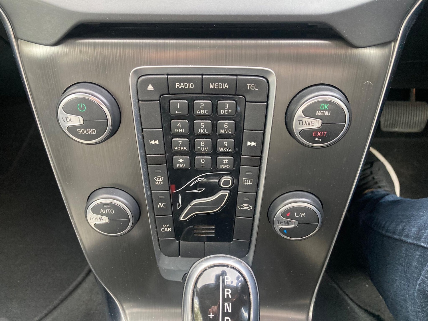 Used Volvo V40 Cross Country 2014 for sale - 76349164: Photo 22