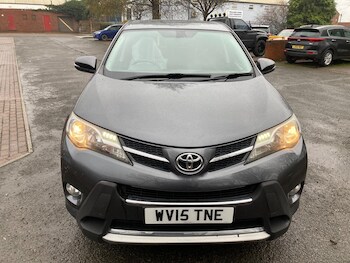 Used Toyota RAV4 2015 for sale - 77510931: Photo